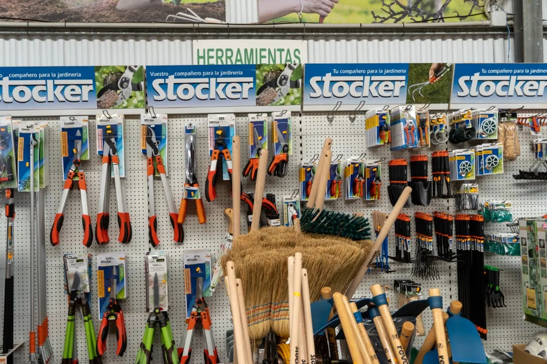 Maquinarias y herramientas